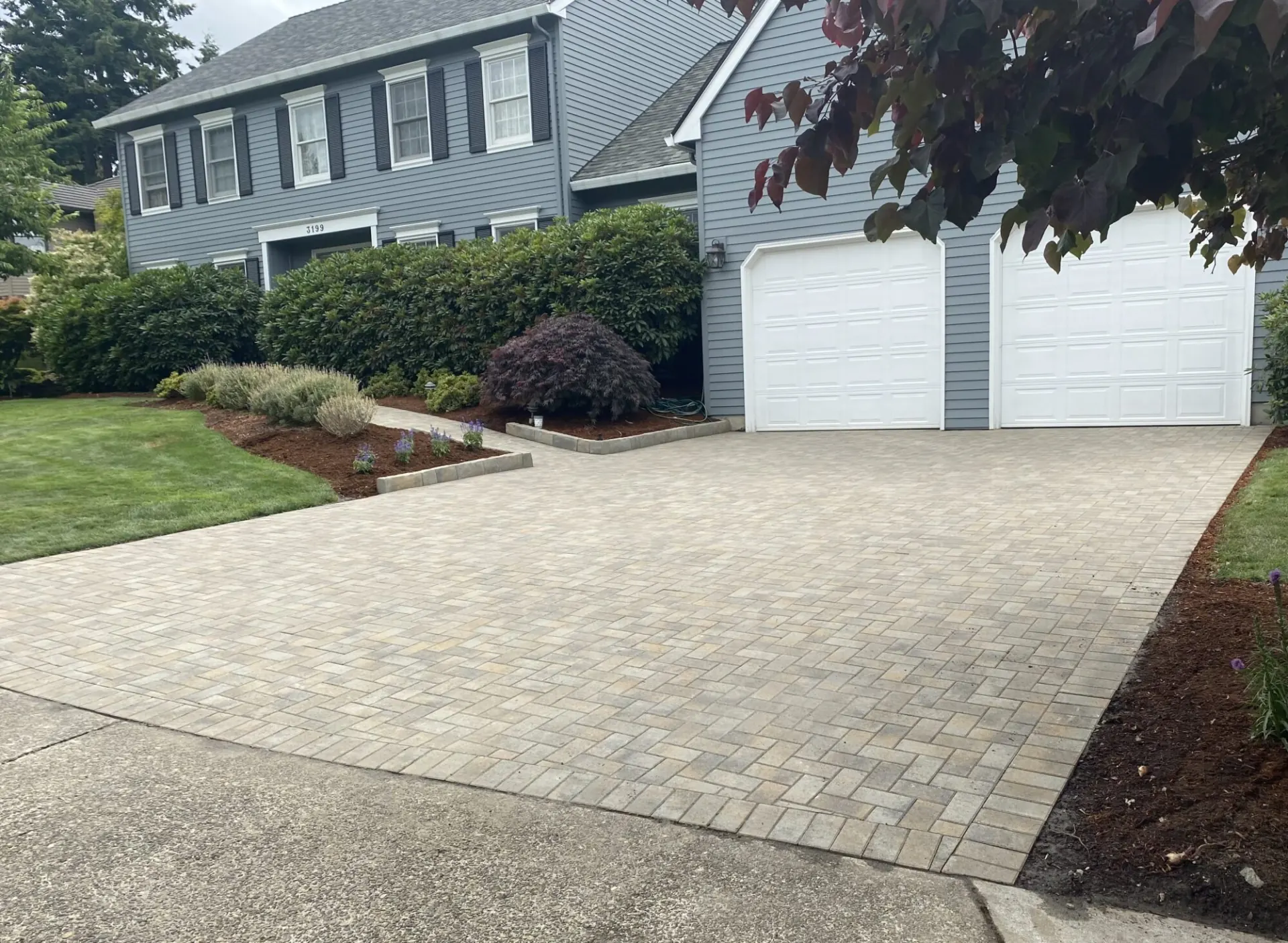 Driveway Pavers project by Western Paver Design — photo 2
