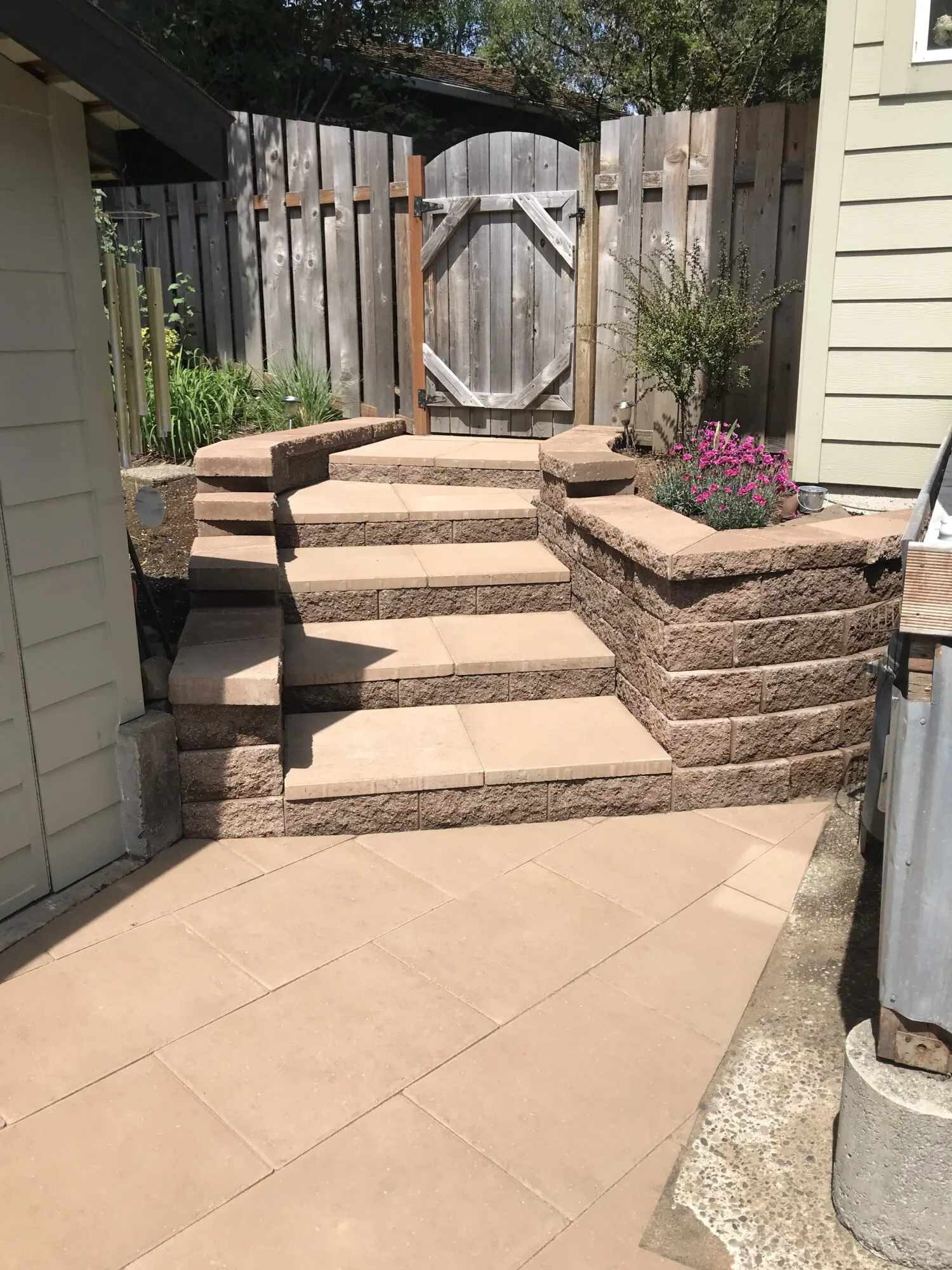 Retaining Walls project by Western Paver Design — photo 5