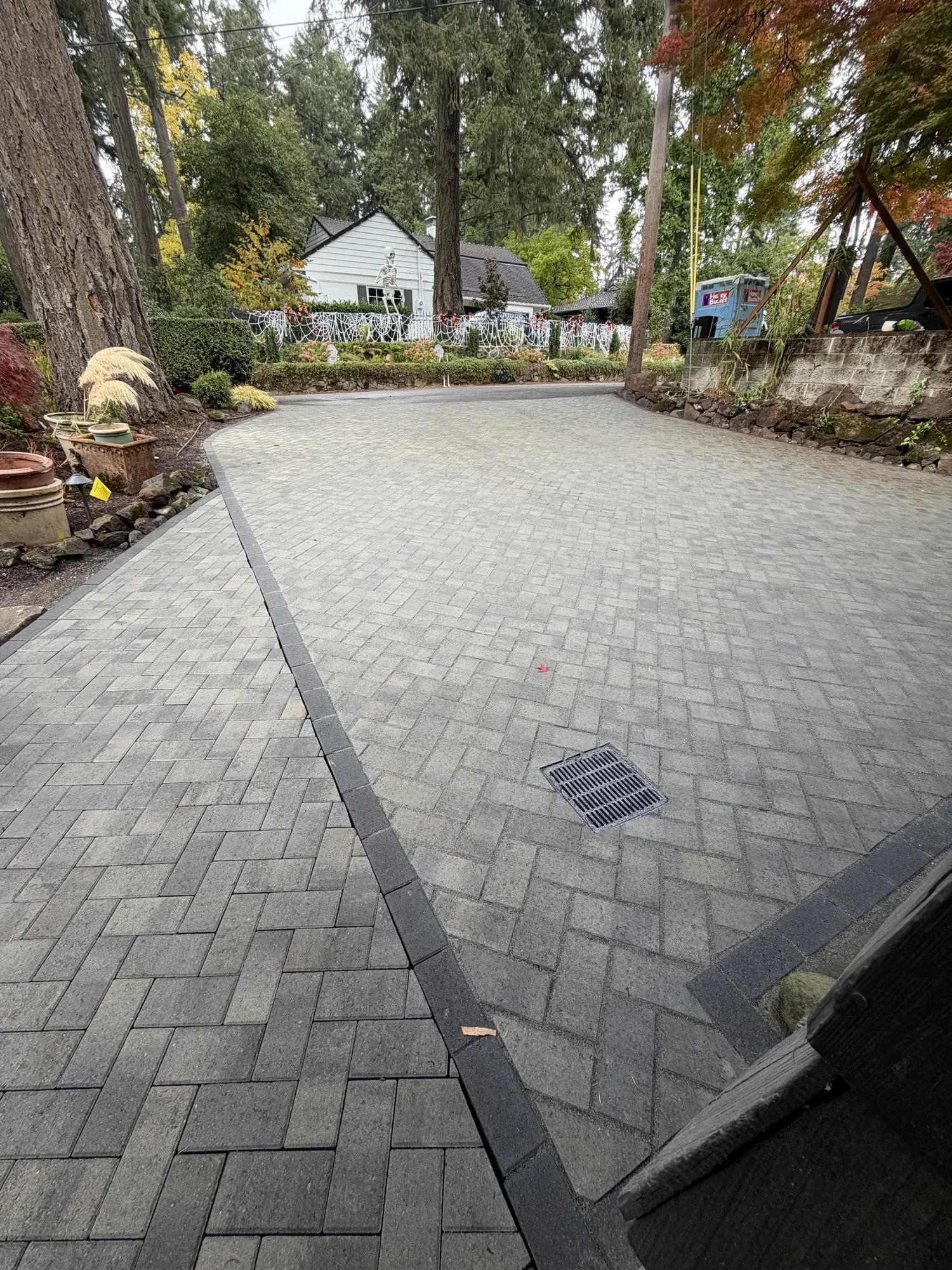 Outdoor living project by Western Paver Design — photo 14
