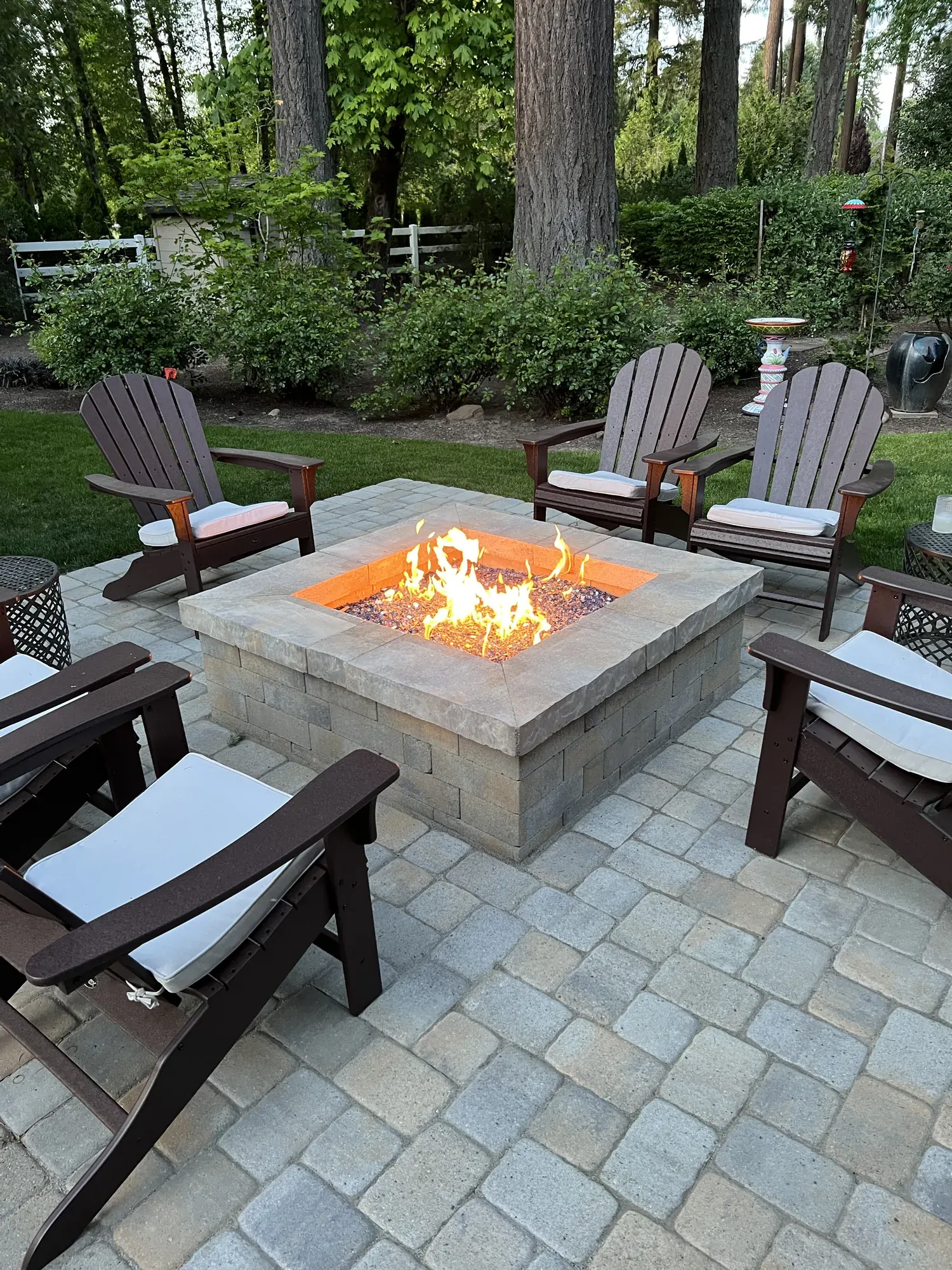 Patios, Outdoor Kitchens and Fire Features in Beaverton — Outdoor Living project in Beaverton, Oregon